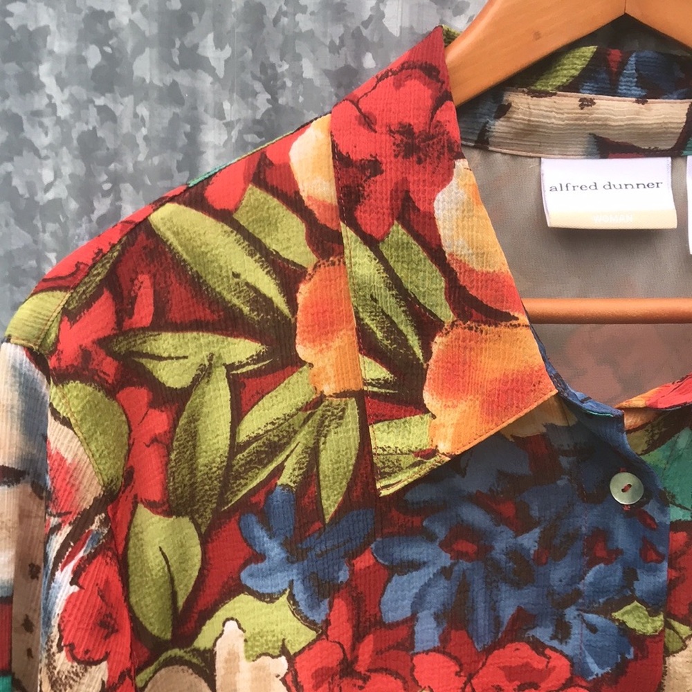 Alfred Dunner Woman Floral Button-Up Shirt